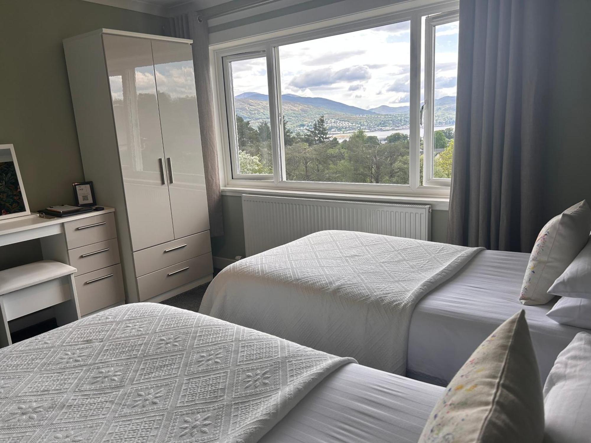 Braeburn Guesthouse ฟอร์ตวิลเลียม ภายนอก รูปภาพ